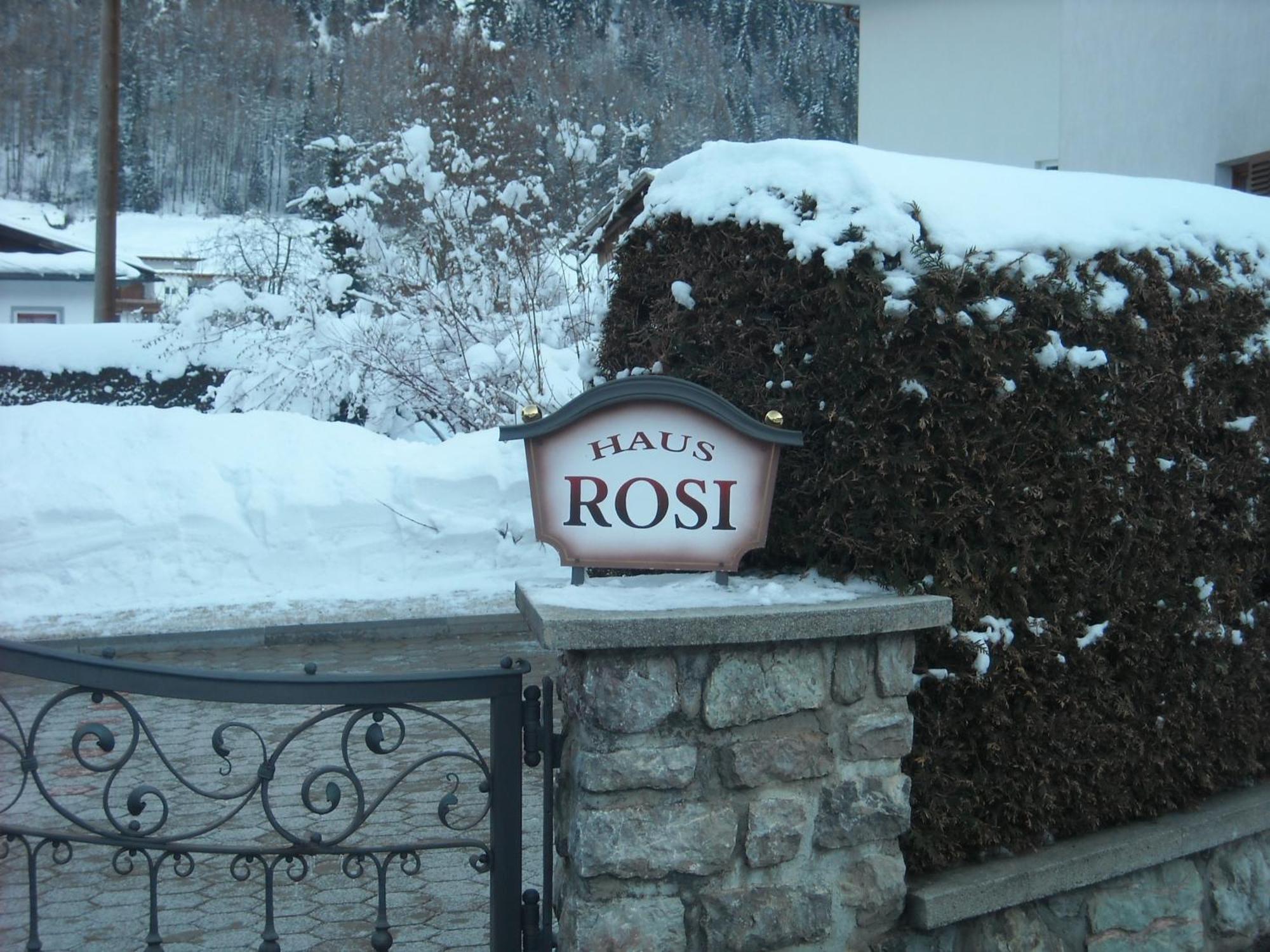 Haus Rosi Hotel Umhausen Buitenkant foto