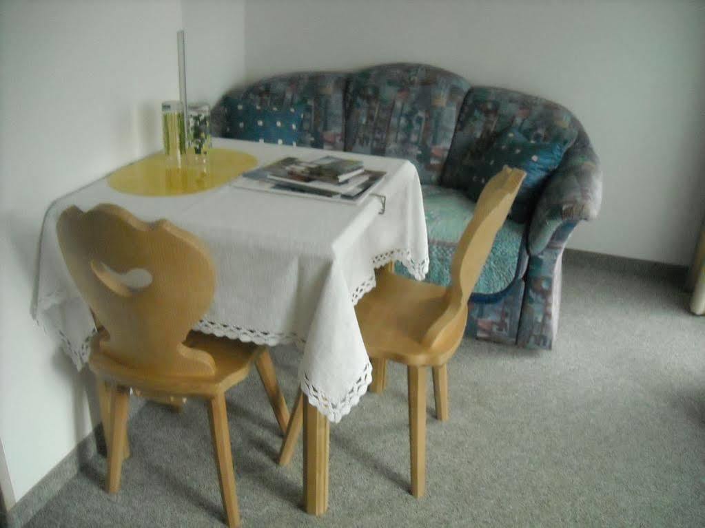 Haus Rosi Hotel Umhausen Buitenkant foto
